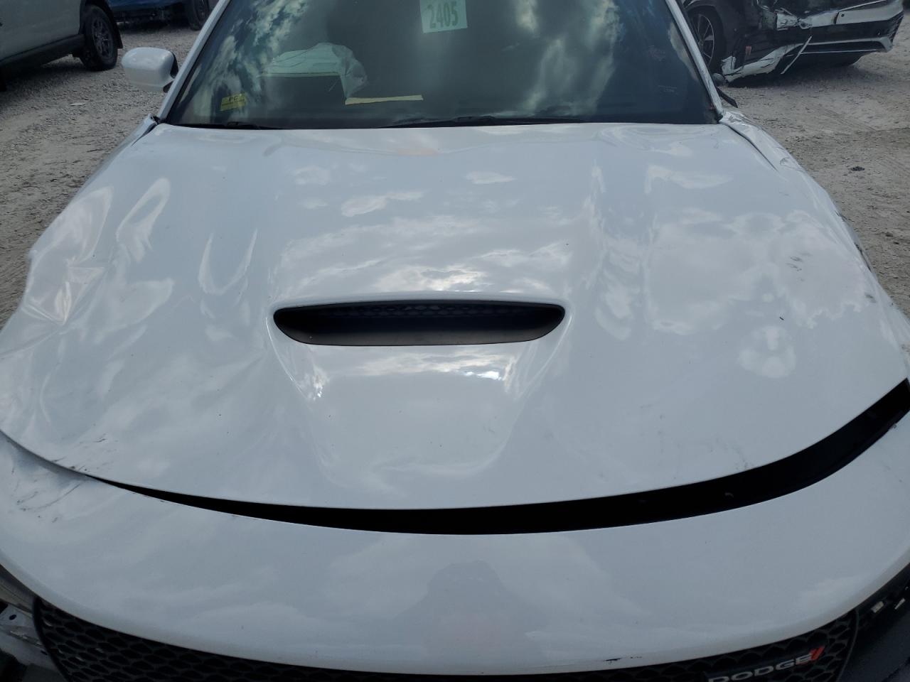 2020 Dodge Charger - Image 11