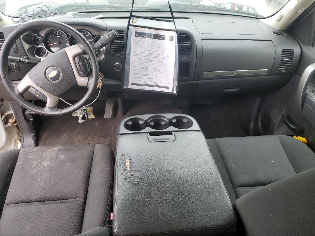 2011 Chevrolet Silverado - Image 8