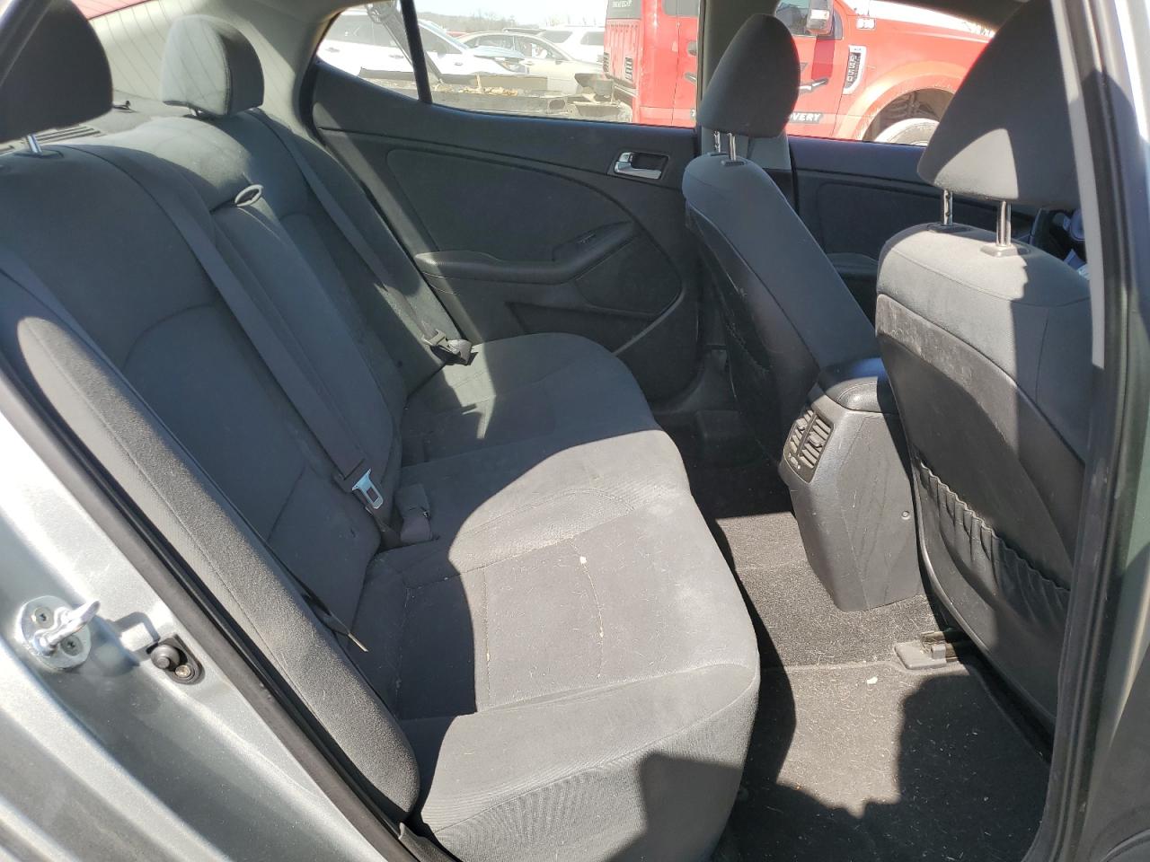 2015 Kia Optima - Image 10