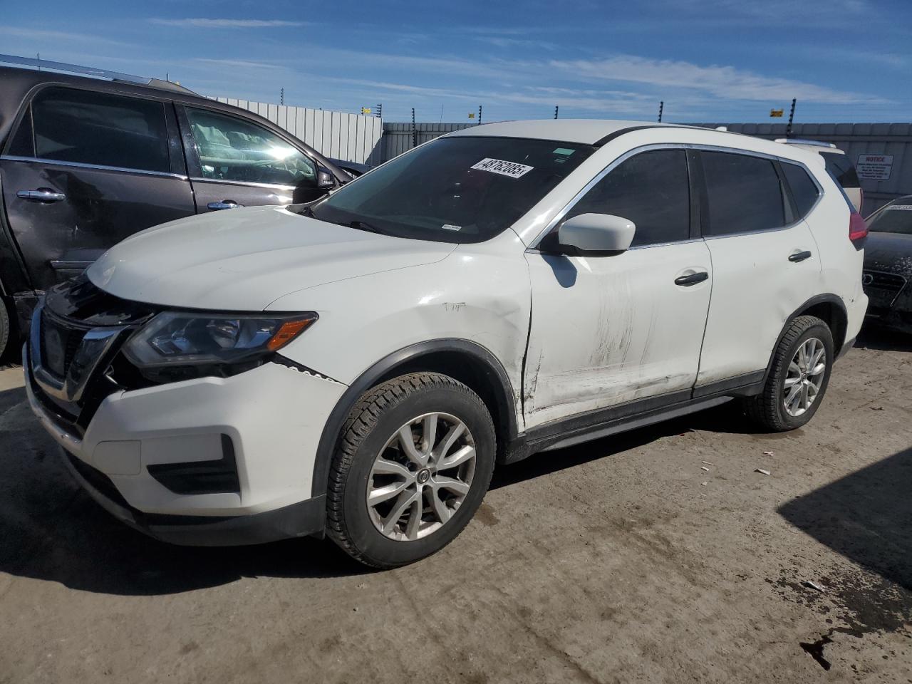 Magna, UT에서 판매 중인 2017 Nissan Rogue S - Front End