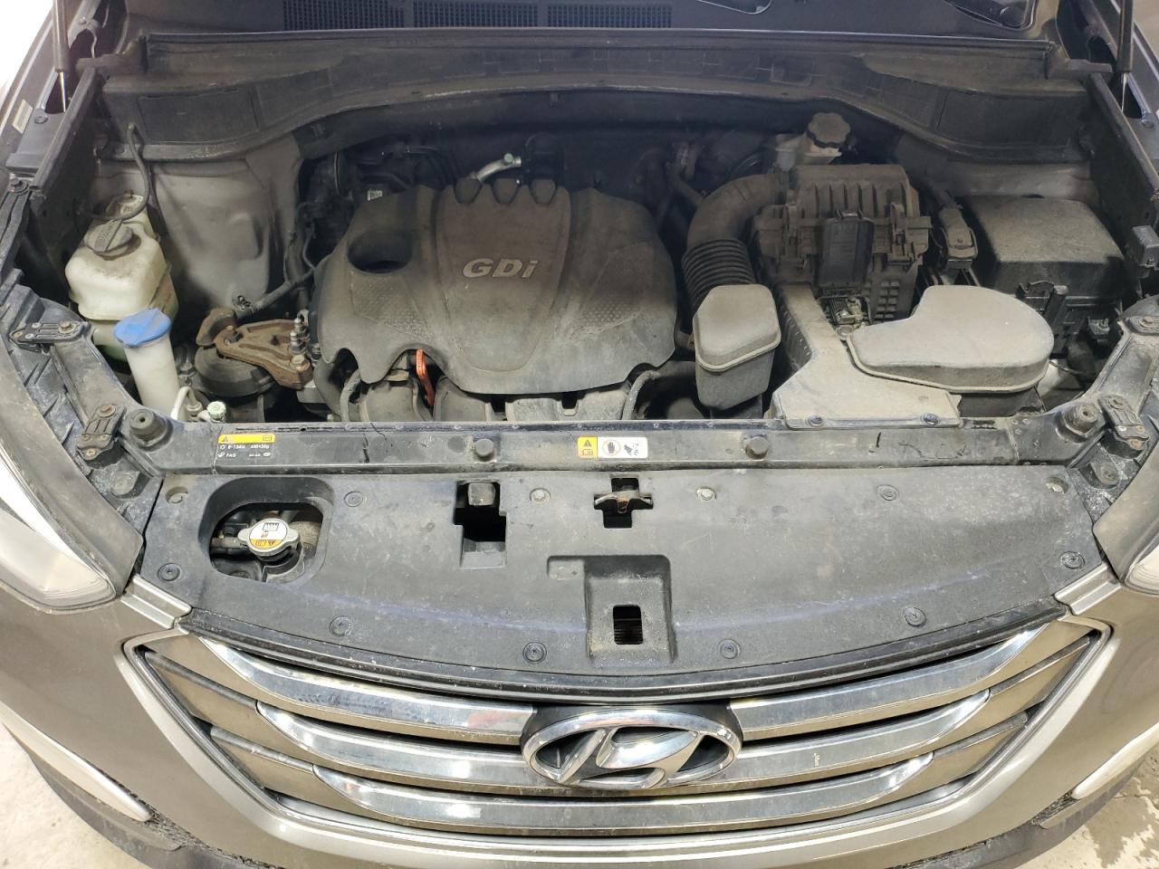 2014 Hyundai Santa Fe - Image 12