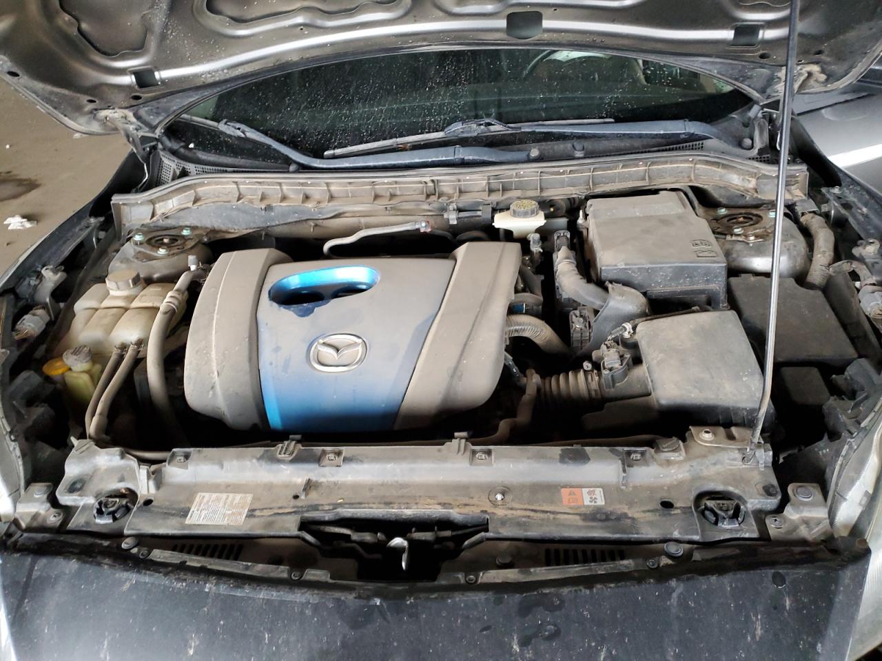 2013 Mazda 3 - Image 11