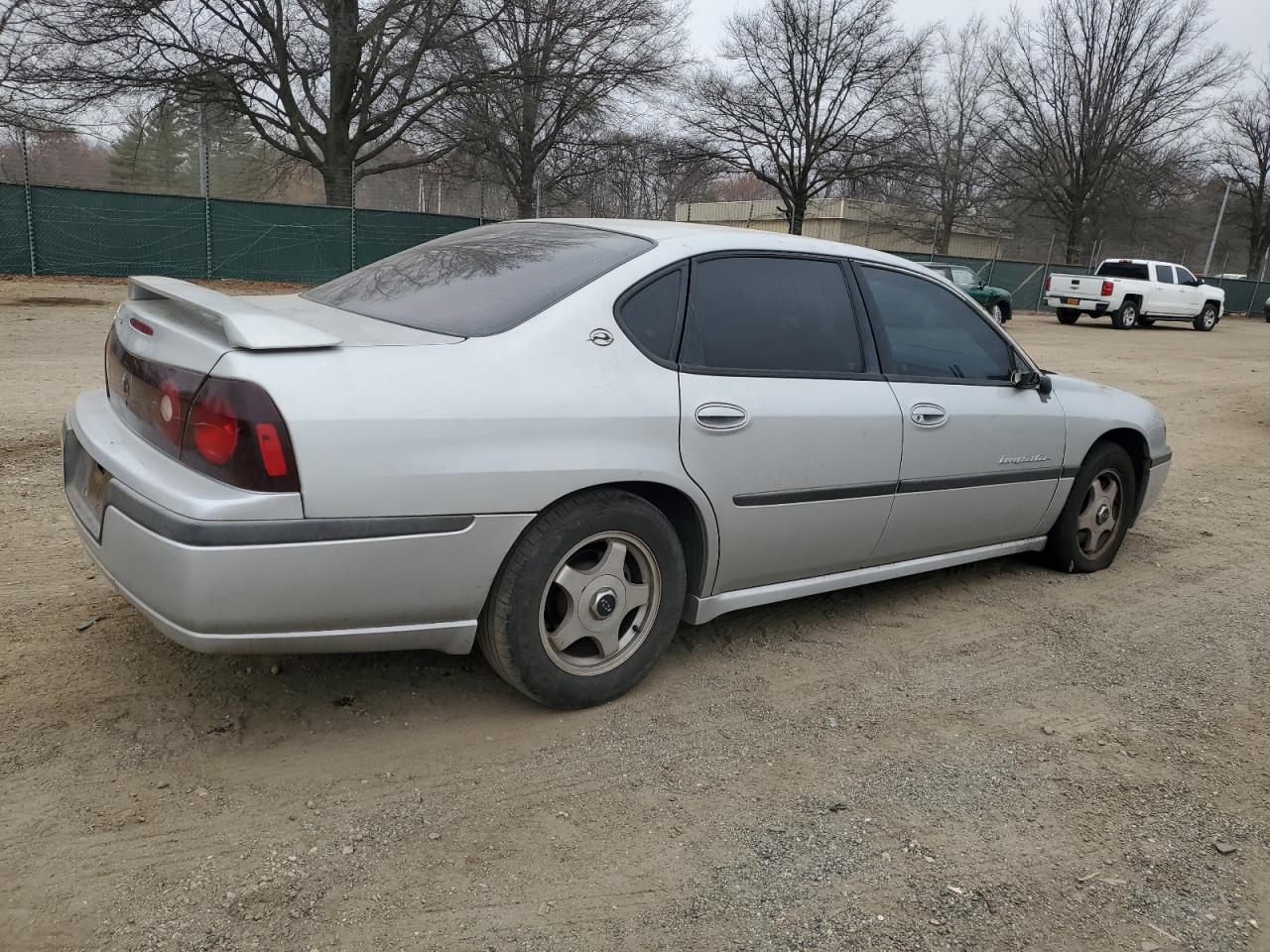 2002 Chevrolet Impala - Image 3