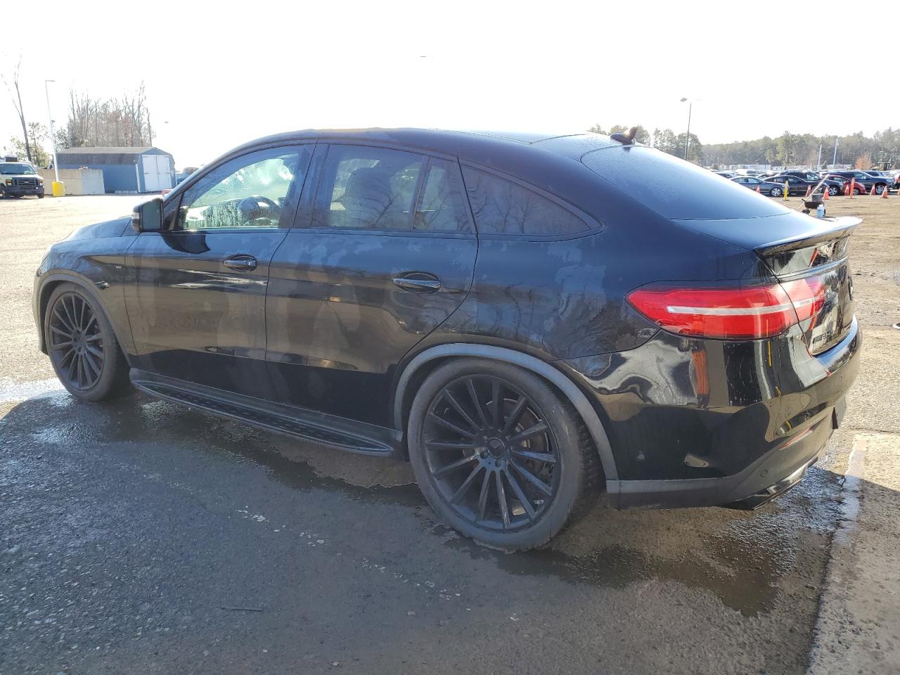2019 Mercedes-Benz GLE - Image 2