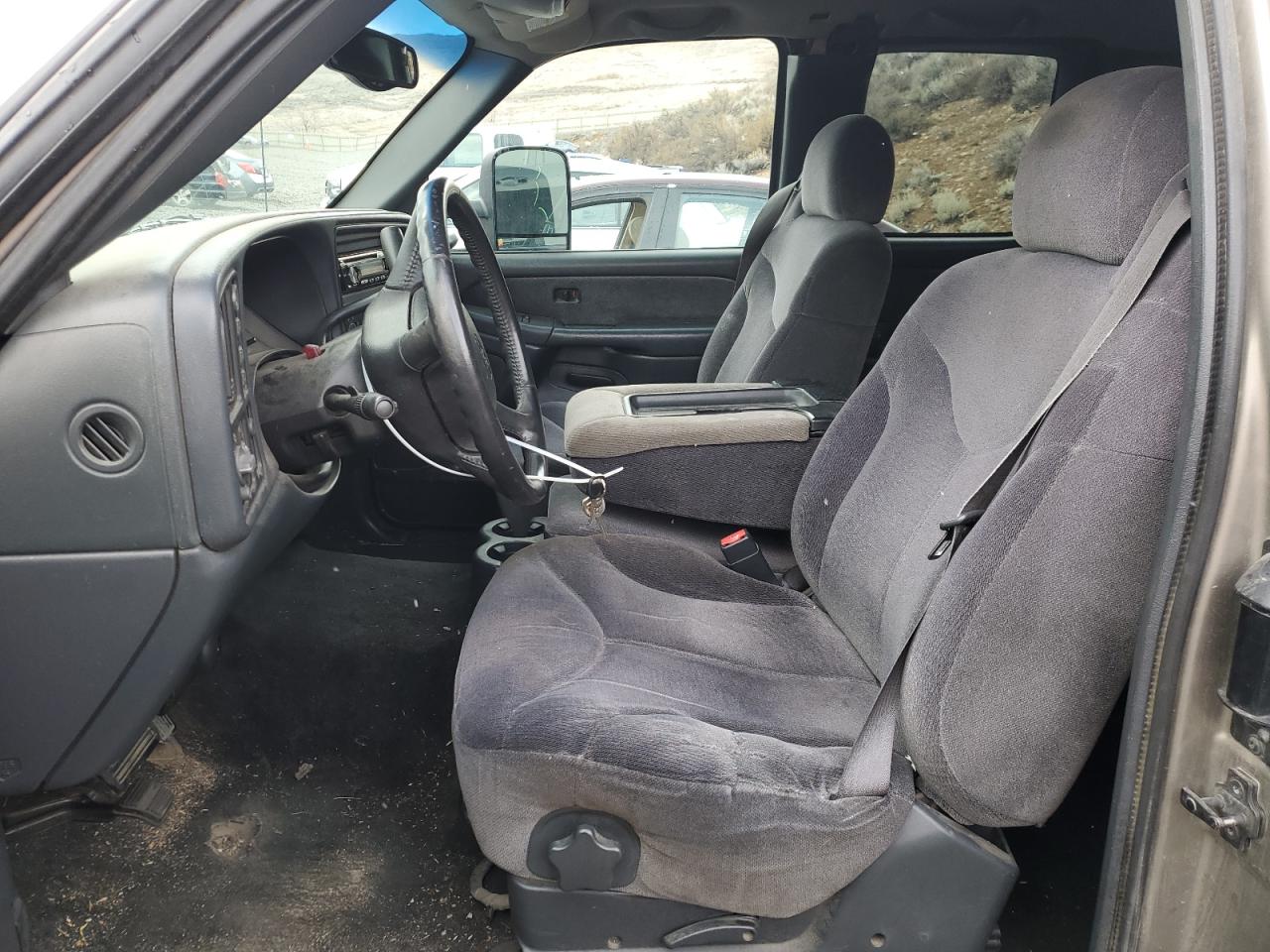 2002 GMC New Sierra K1500 VIN: 2GTEK19V321236606 Lot: 49308235