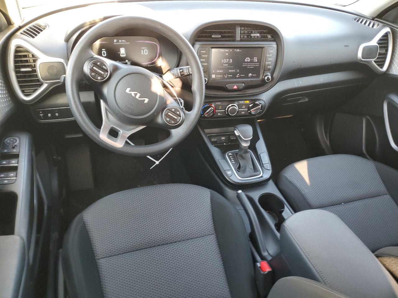 2023 Kia Soul - Image 8