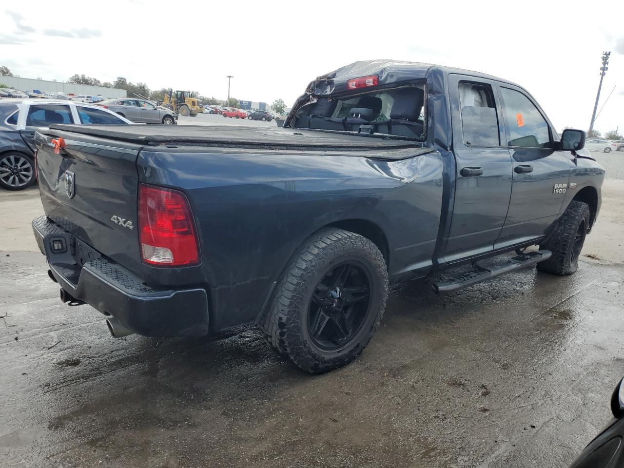 2015 RAM 1500 - Image 3