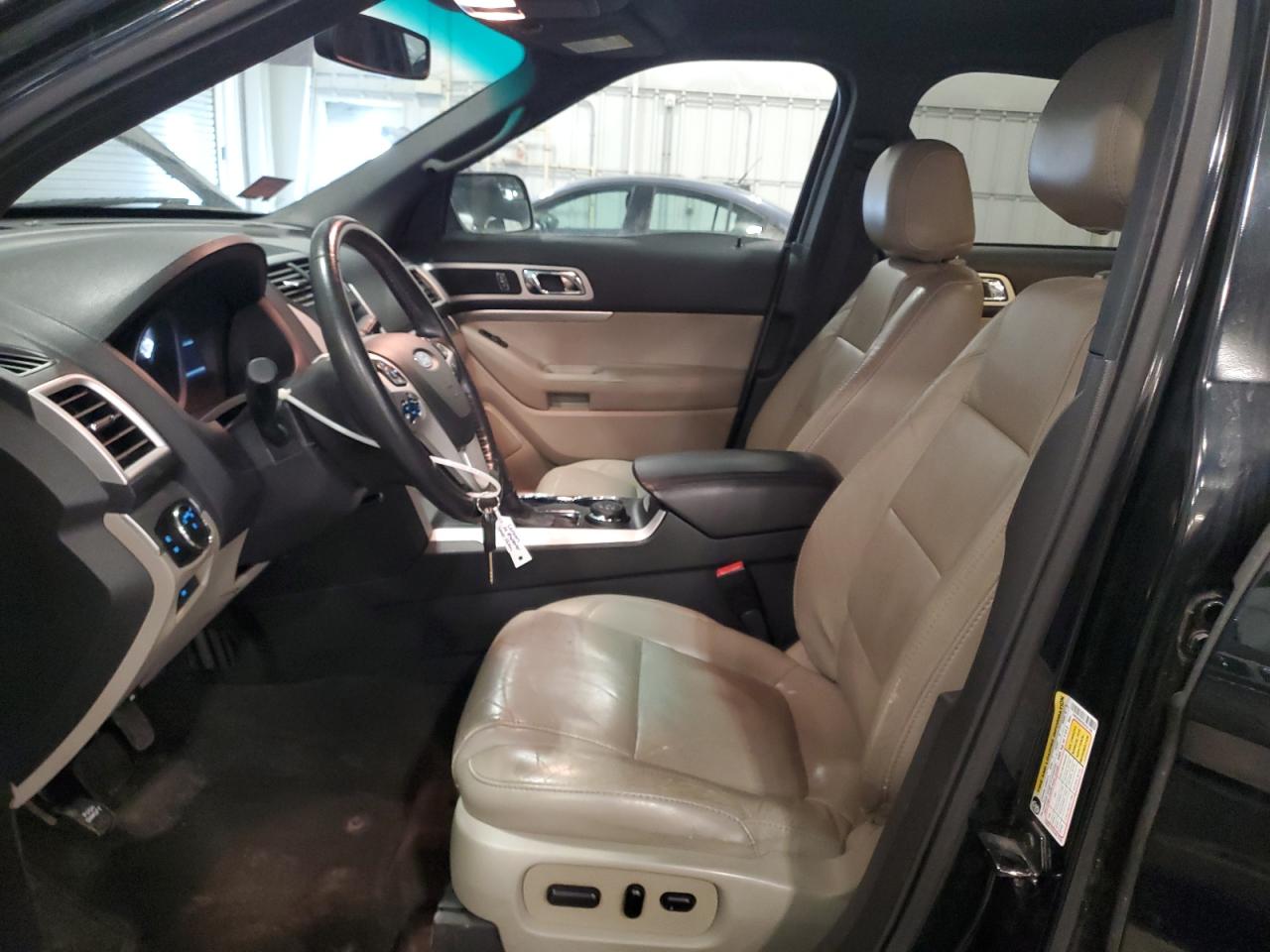 2014 Ford Explorer - Image 7