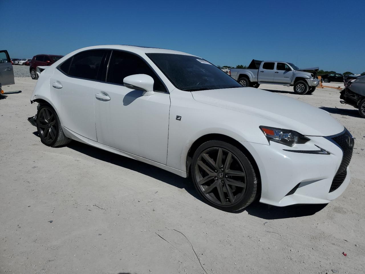 2016 Lexus IS - Image 4