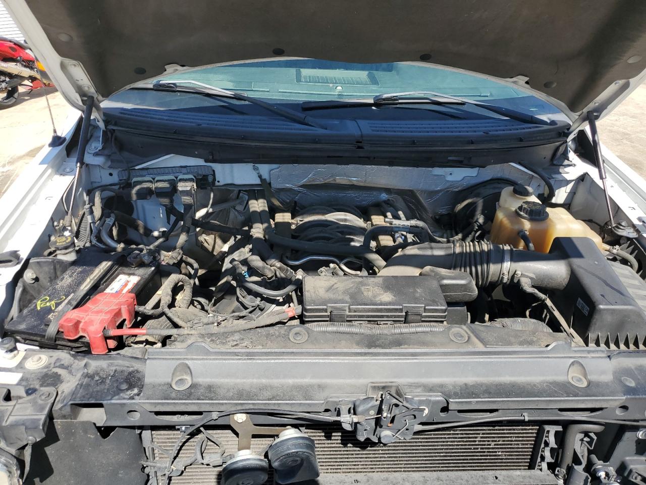 2013 Ford F-150 - Image 13