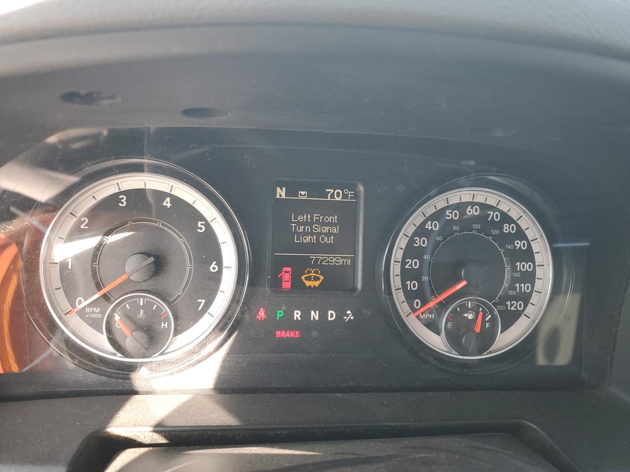 2019 RAM 1500 - Image 9