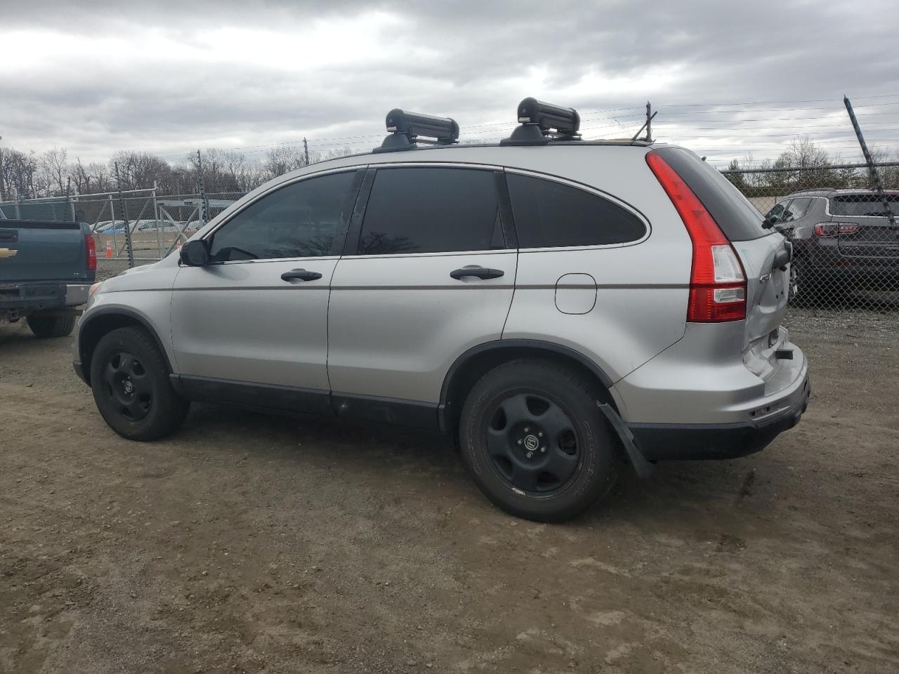 2010 Honda CR-V - Image 2