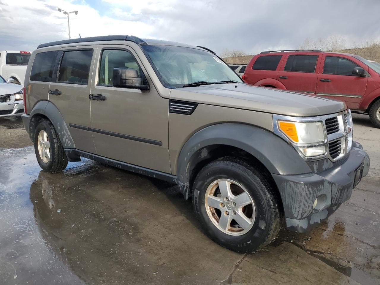 2007 Dodge Nitro - Image 4