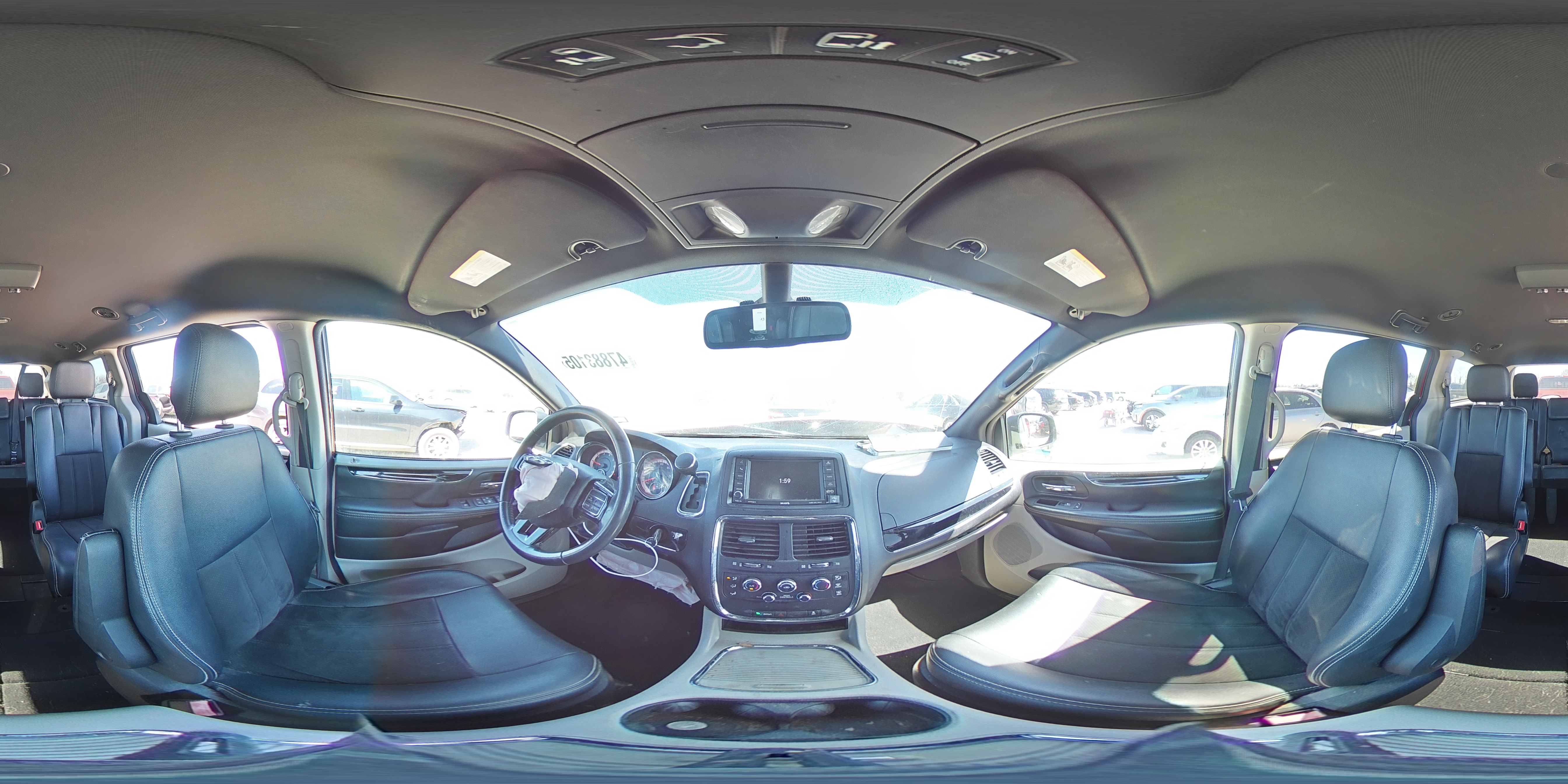 2019 Dodge Caravan - Image 14