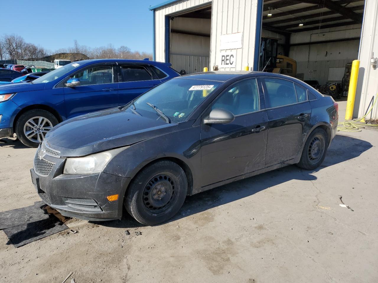 2013 Chevrolet Cruze - Image 1