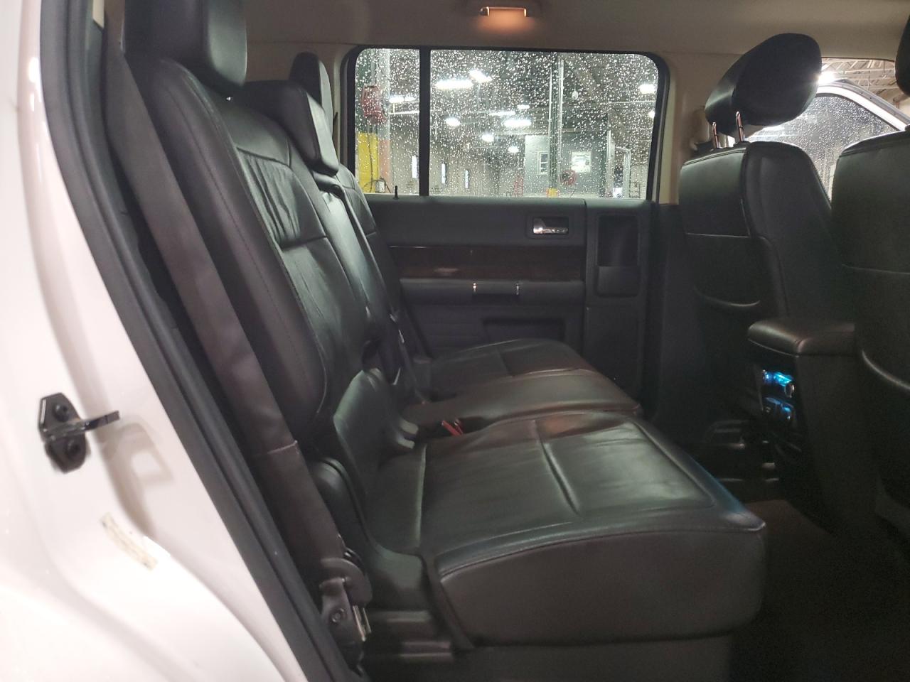 2013 Ford Flex - Image 12