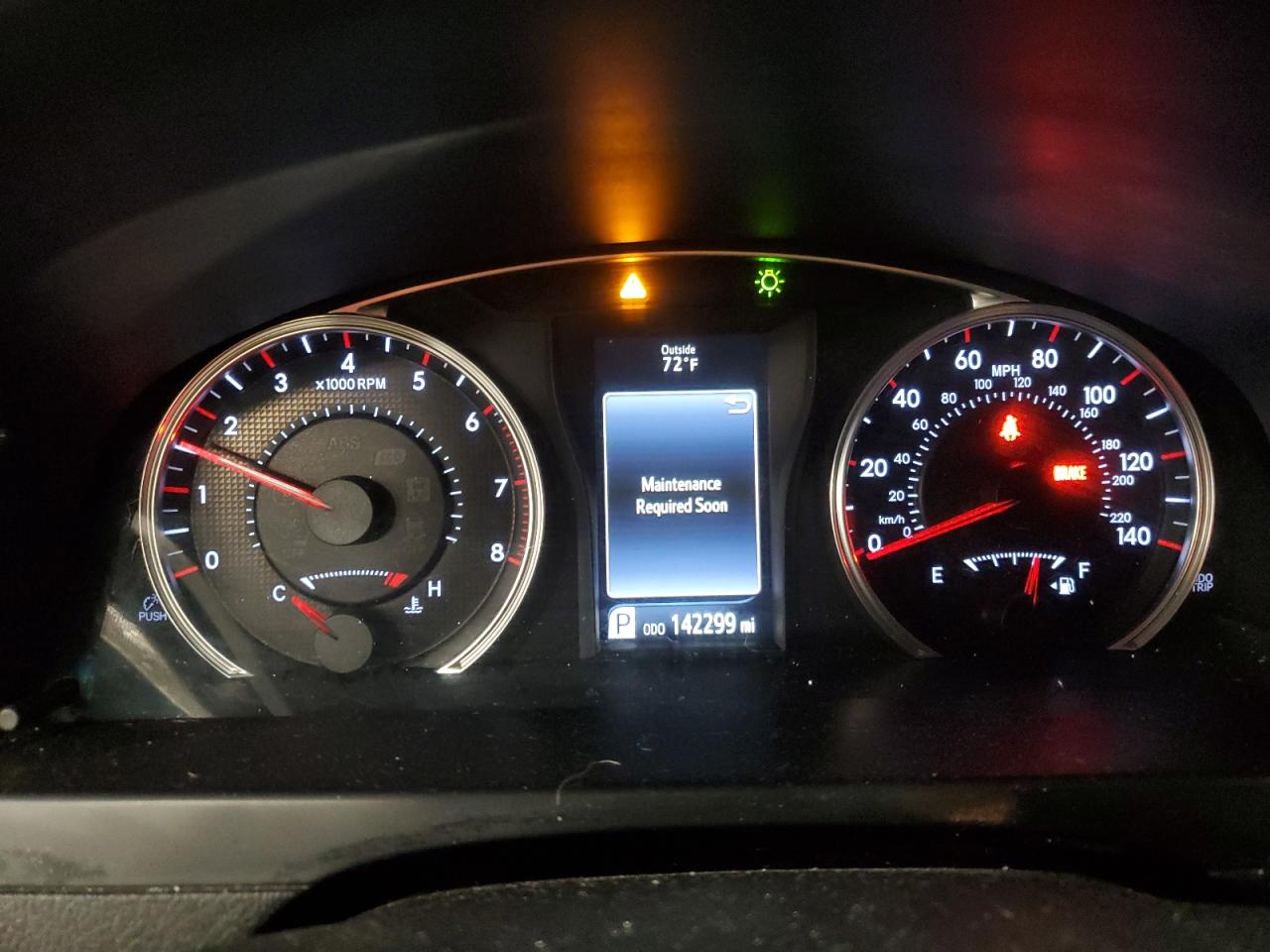 2015 Toyota Camry - Image 10