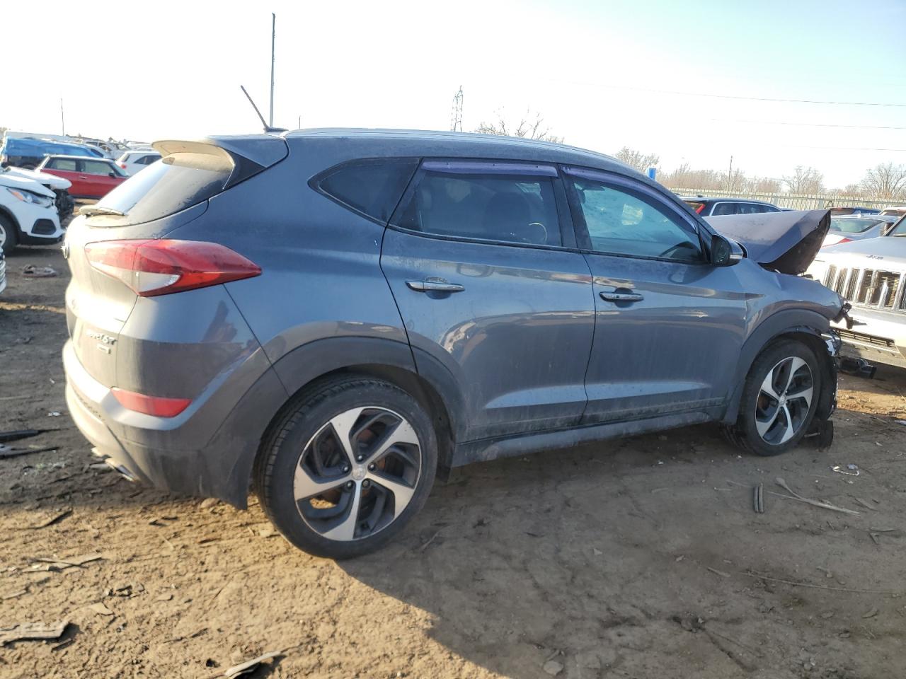 2016 Hyundai Tucson - Image 3