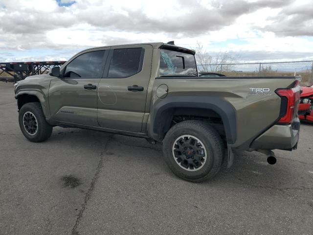  TOYOTA TACOMA 2024 Zielony