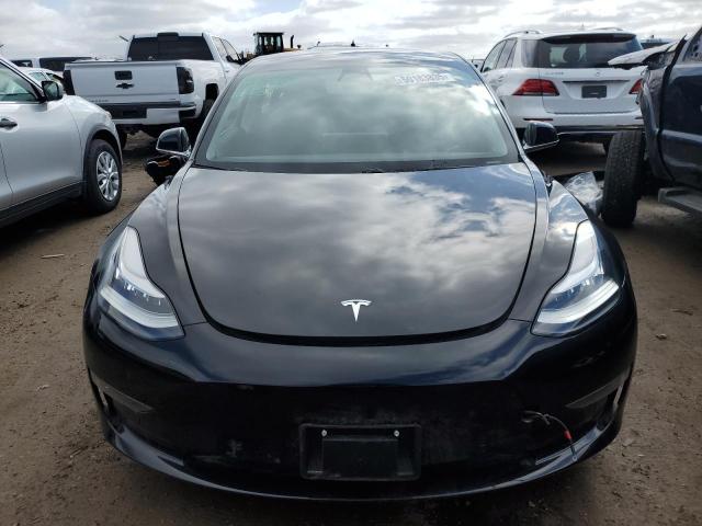  TESLA MODEL 3 2019 Черный