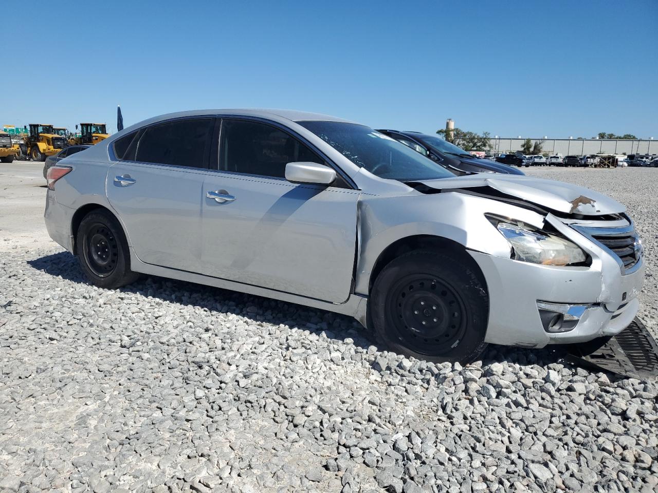 2015 Nissan Altima - Image 4
