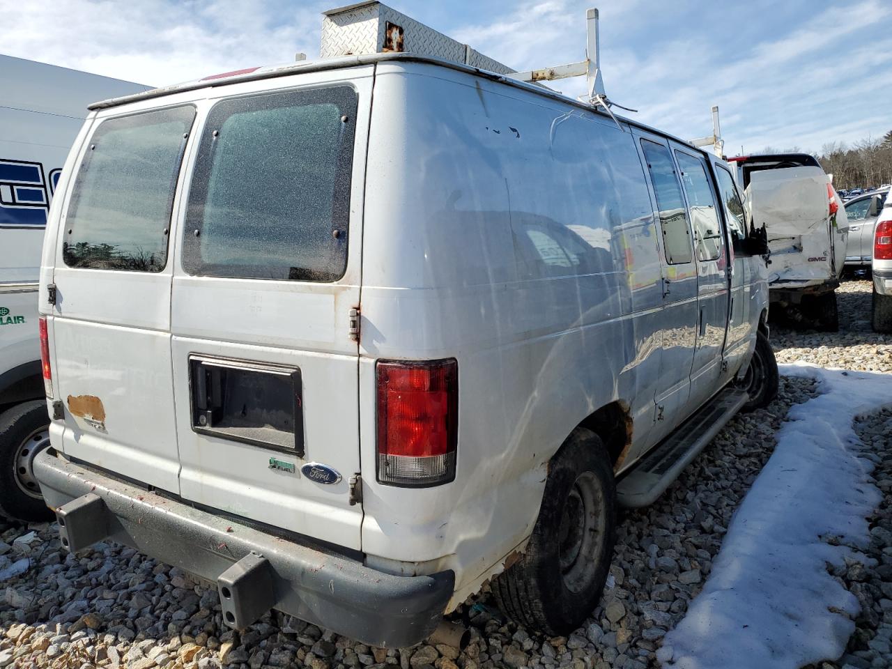 2013 Ford Econoline - Image 3