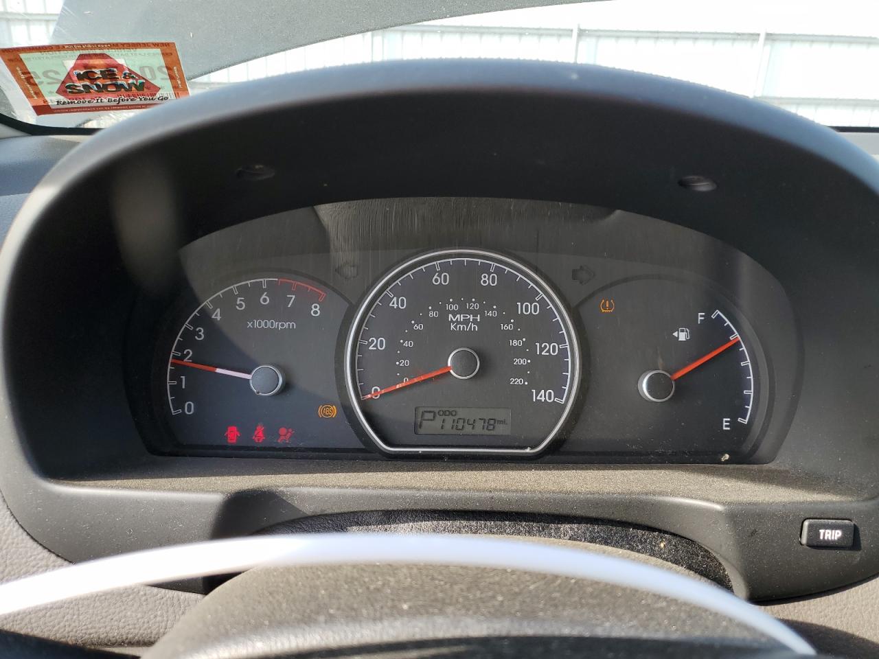 2010 Hyundai Elantra - Image 9