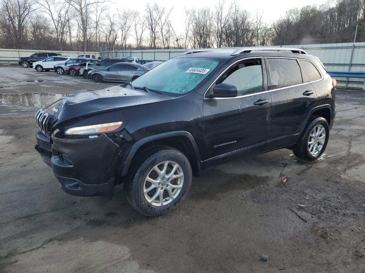 2015 Jeep Cherokee Latitude for Sale in Ellwood City, PA - Front End