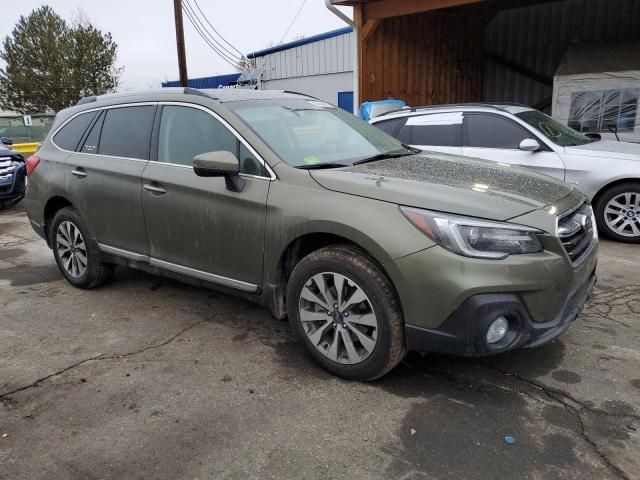  SUBARU OUTBACK 2018 Зеленый