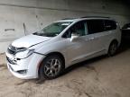 Portland, MI에서 판매 중인 2018 Chrysler Pacifica Limited - Front End