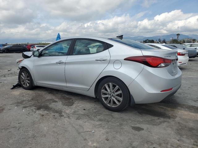 Седаны HYUNDAI ELANTRA 2016 Серебристый