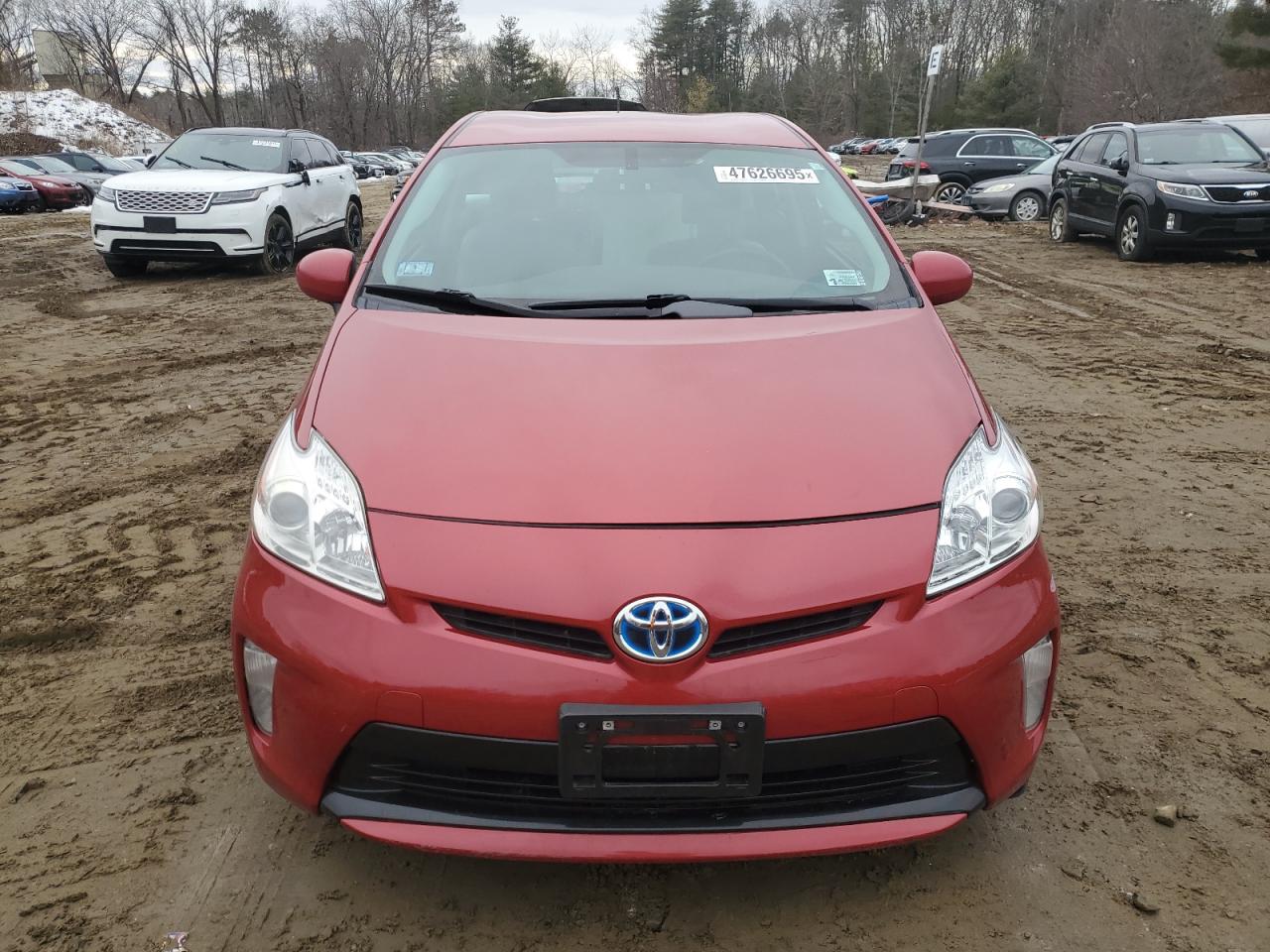 2014 Toyota Prius - Image 5