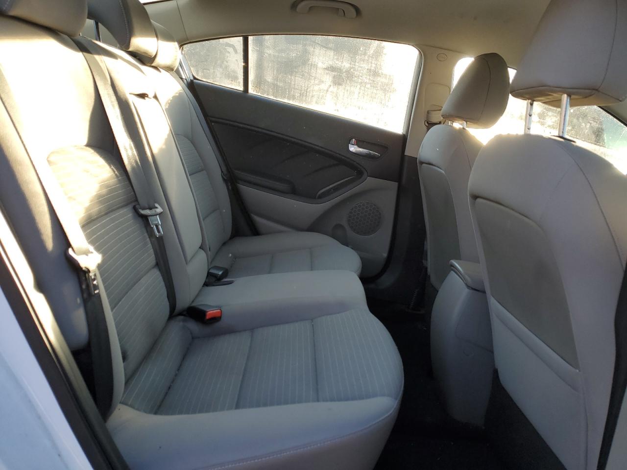 2014 Kia Forte - Image 10