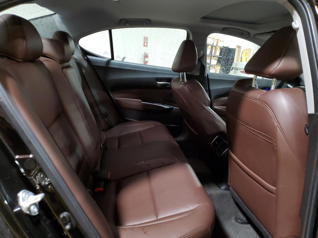 2015 Acura TLX - Image 10