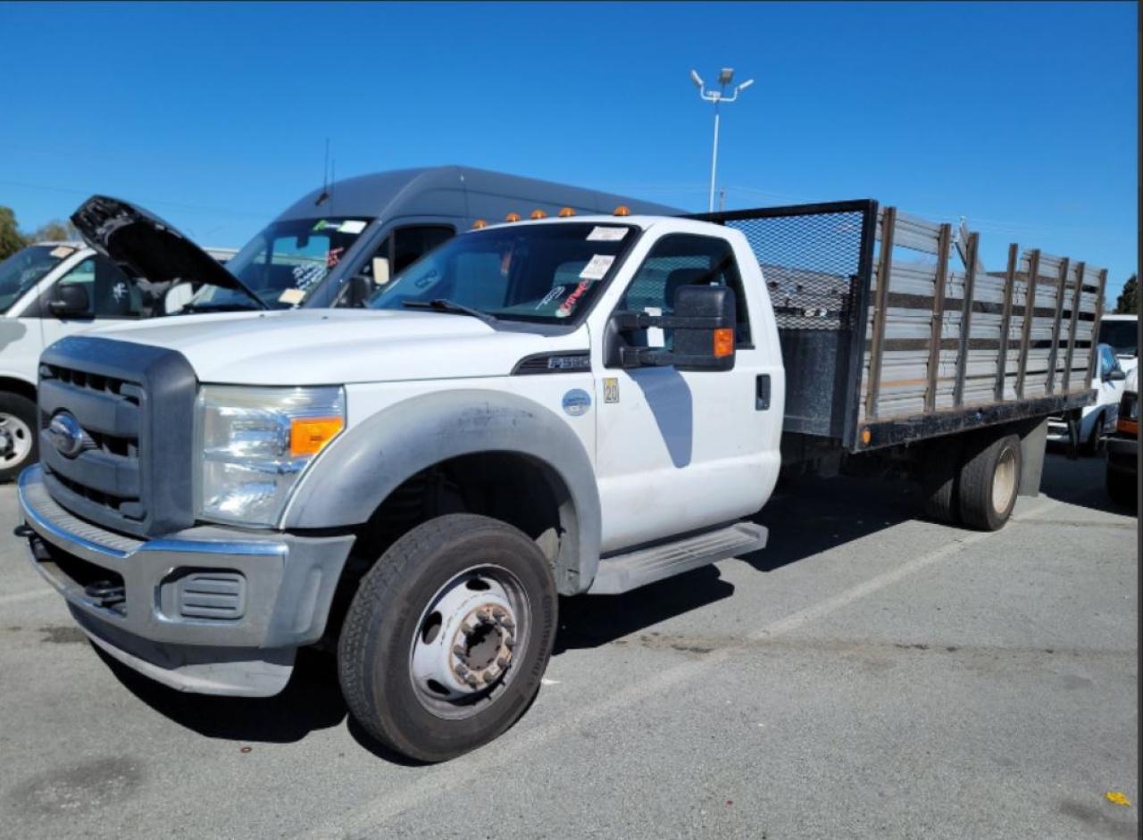 2012 Ford F550 Super Duty na sprzedaż w Hayward, CA - Minor Dent/Scratches