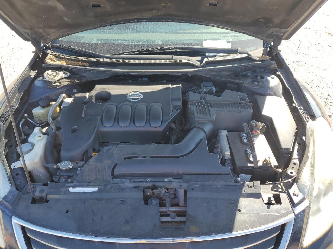 2012 Nissan Altima - Image 13