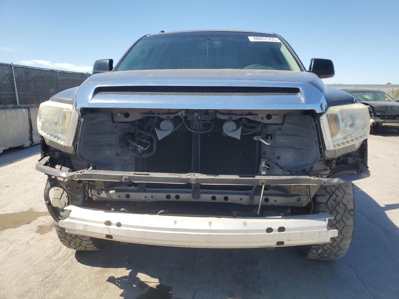 2014 Toyota Tundra - Image 5