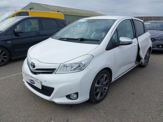 2014 TOYOTA YARIS TREN