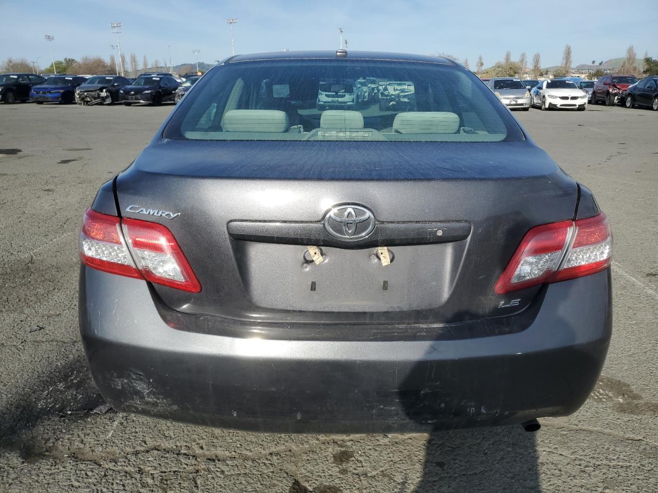 2010 Toyota Camry - Image 6