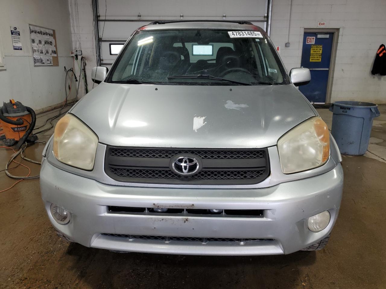 2005 Toyota RAV 4 - Image 5