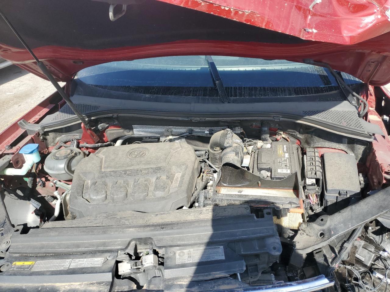 2019 Volkswagen Tiguan - Image 14