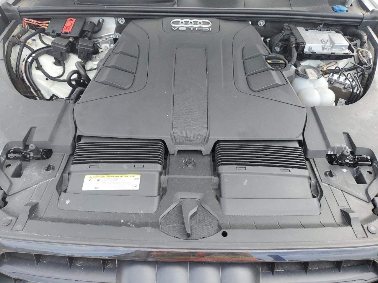 2019 Audi Q7 - Image 12