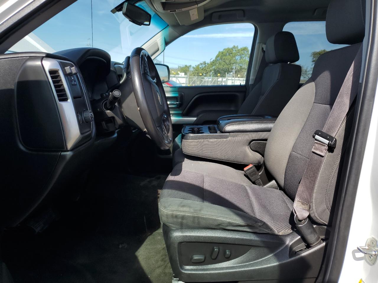 2017 Chevrolet Silverado C1500 Lt VIN: 3GCPCREC3HG342109 Lot: 47997365