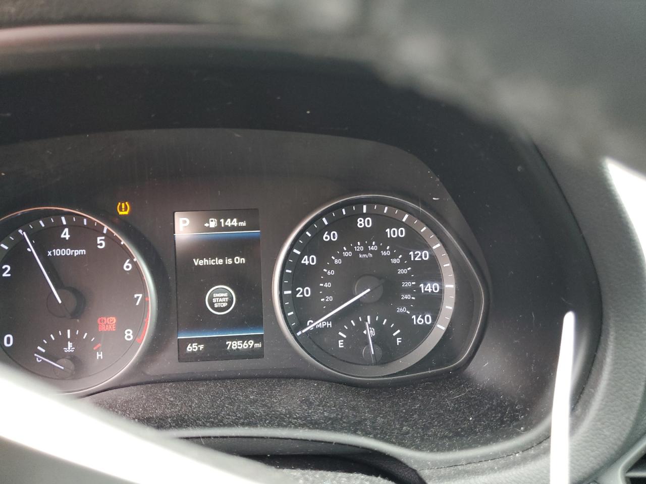2018 Hyundai Elantra - Image 9