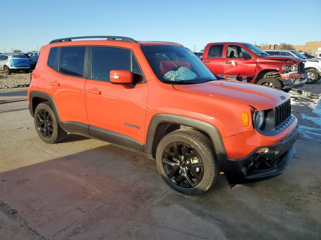 2018 Jeep Renegade - Image 4