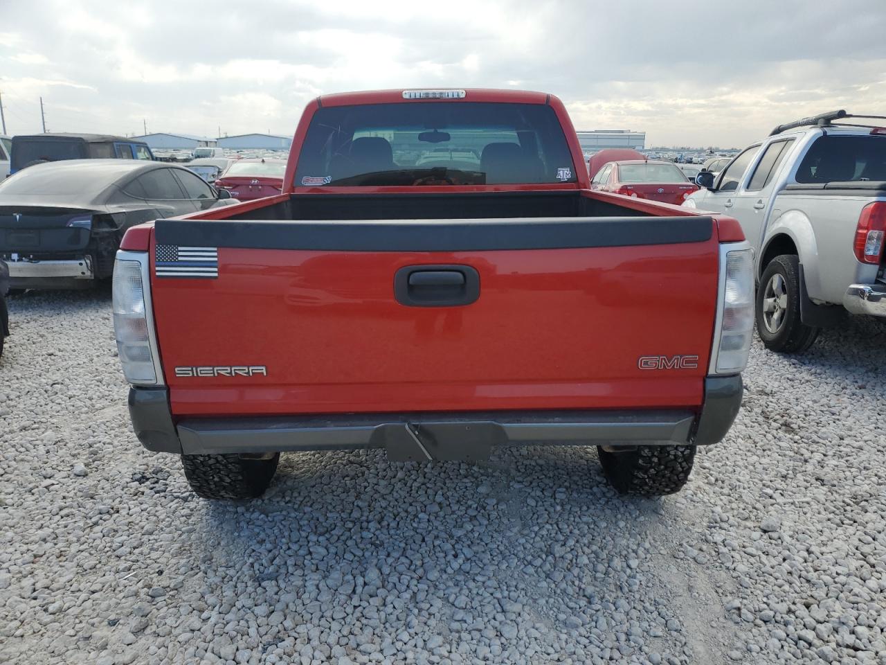 2000 GMC Sierra - Image 6