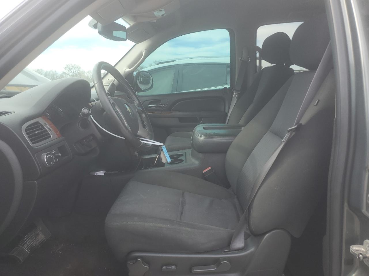 2011 Chevrolet Tahoe C1500 Ls VIN: 1GNSCAE06BR189600 Lot: 49734585