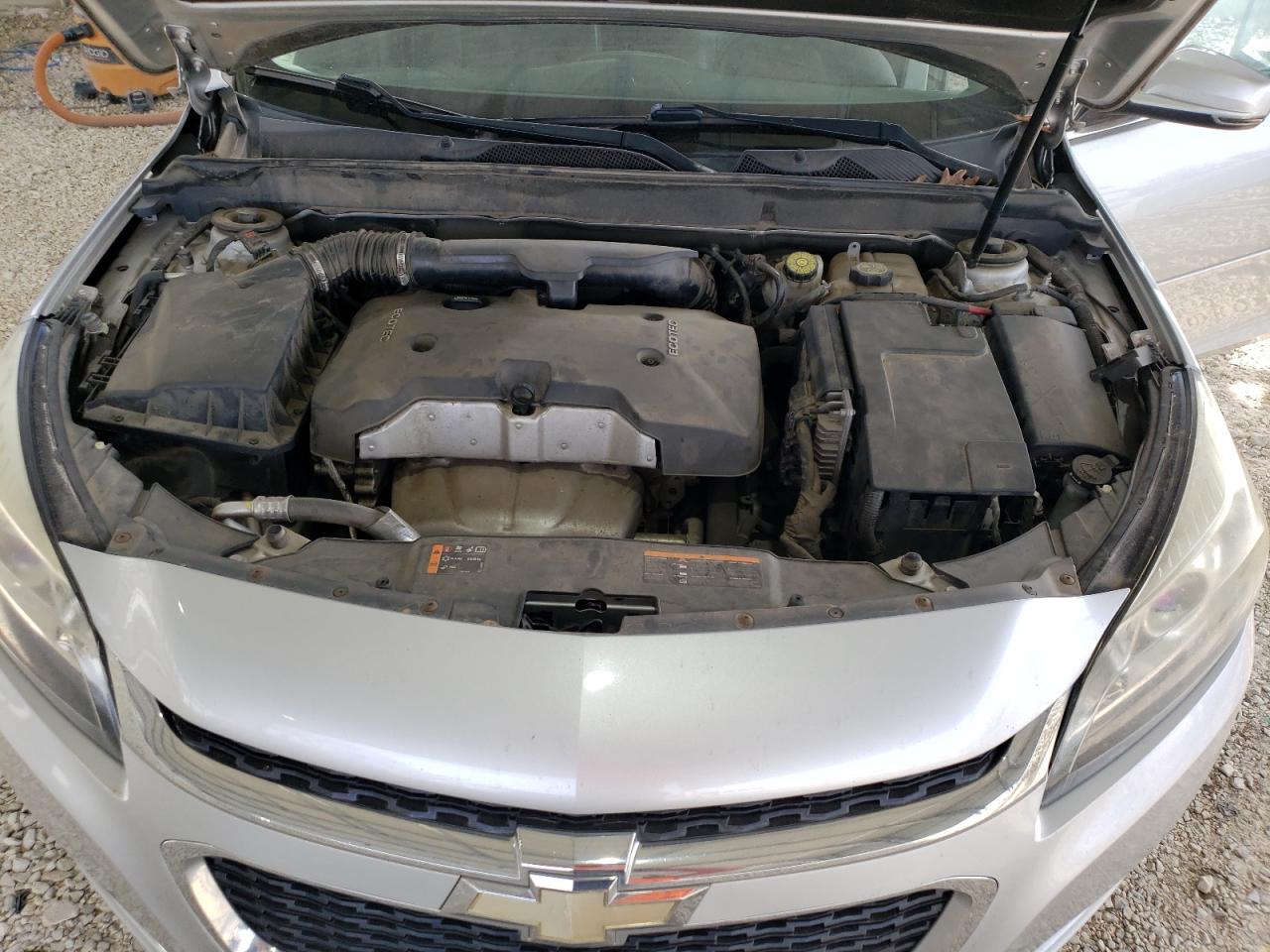 2015 Chevrolet Malibu - Image 11