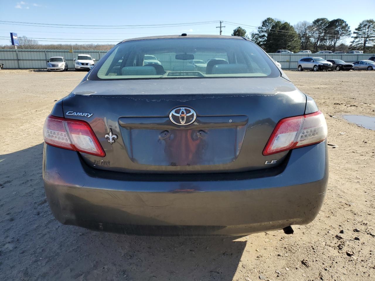 2011 Toyota Camry - Image 6