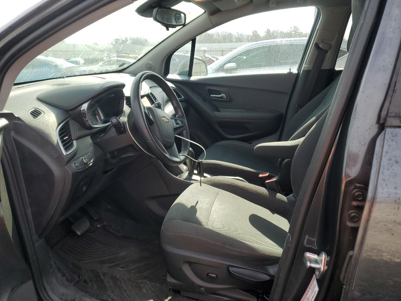 2019 Chevrolet Trax - Image 7